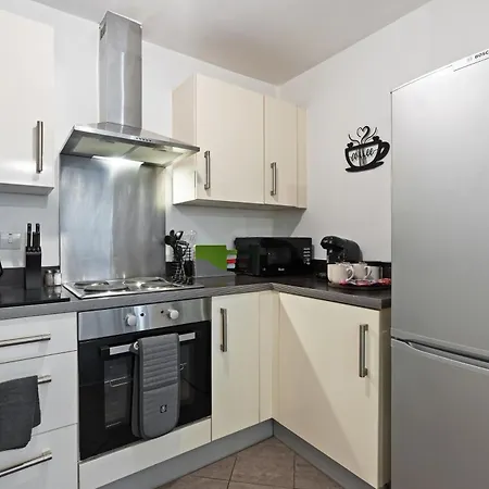 Apartament The Paragon Suite, Sleeps 3, Centre, By Broad Street, New Street Station, Bullring And Grand Birmingham