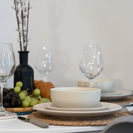 Apartament The Paragon Suite, Sleeps 3, Centre, By Broad Street, New Street Station, Bullring And Grand *